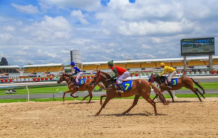 Khám Phá Cá Cược Đua Ngựa 138Bet Và Rinh Thưởng Lớn Mỗi Ngày 2 Khám Phá Cá Cược Đua Ngựa 138Bet Và Rinh Thưởng Lớn Mỗi Ngày